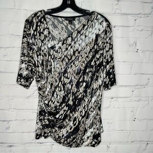 Dress Barn size XL top‎